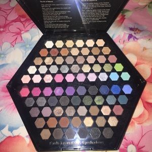 Sephora Geometricolor Palette Gift